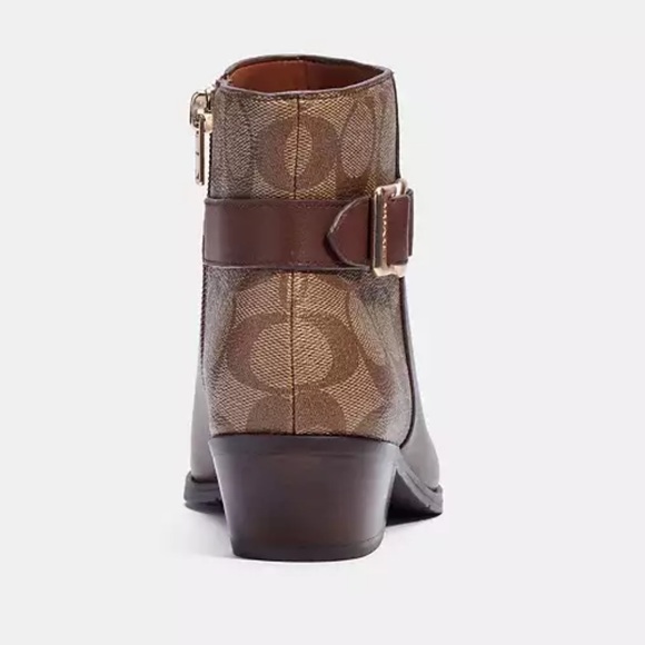 Coach Dany Boots - Picture 2 of 8